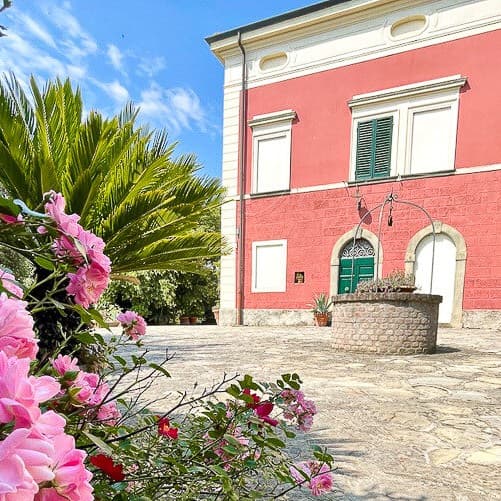 Villa storica a Casciana Terme, cuore della Toscana