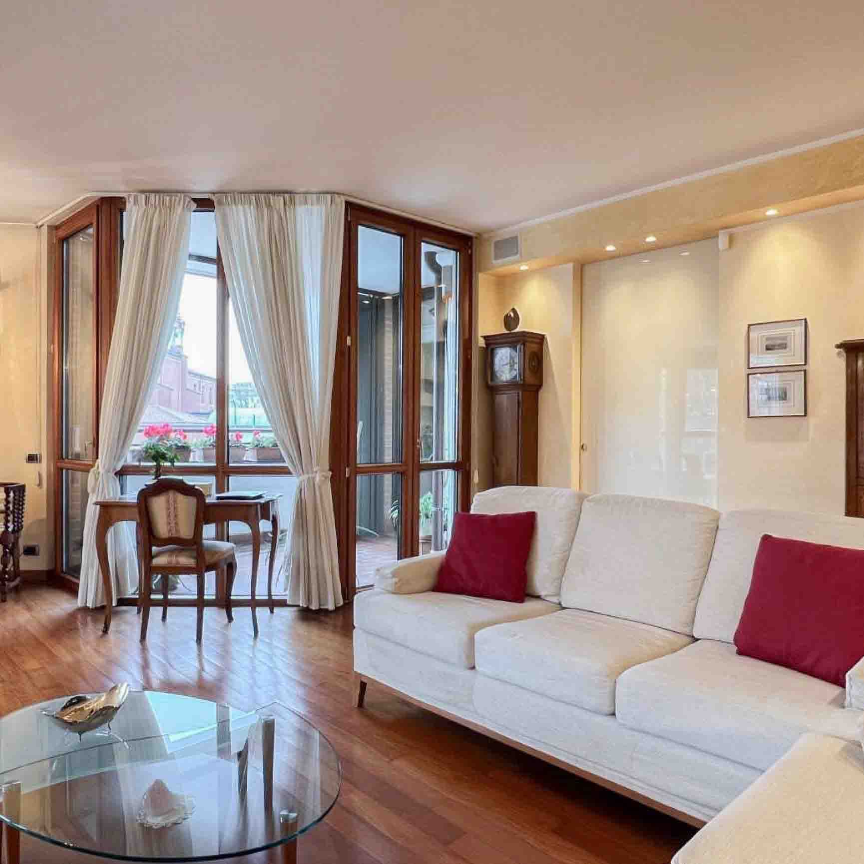 Appartamento esclusivo di 222 mq a Milano Gambara