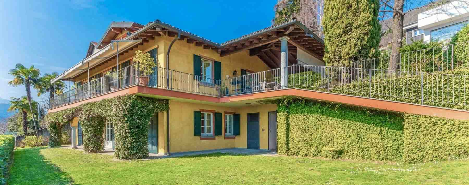 Elegant Villa Overlooking Lago Maggiore, Piemonte