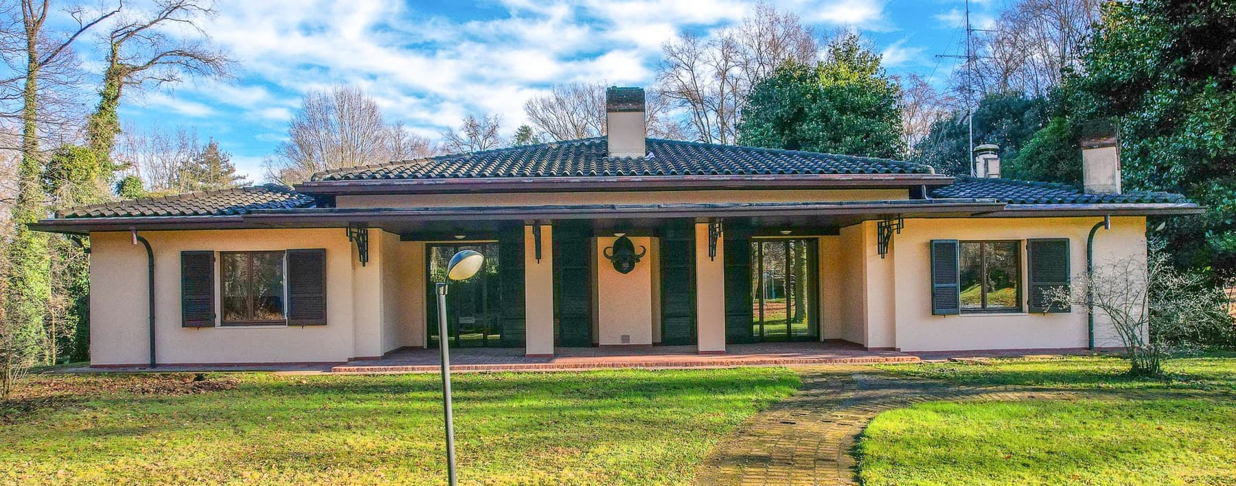 Villa esclusiva a Borgo Ticino, vicino Lago Maggiore