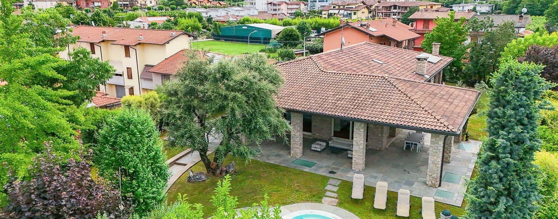 Charming Villa in Capriolo, Lombardy