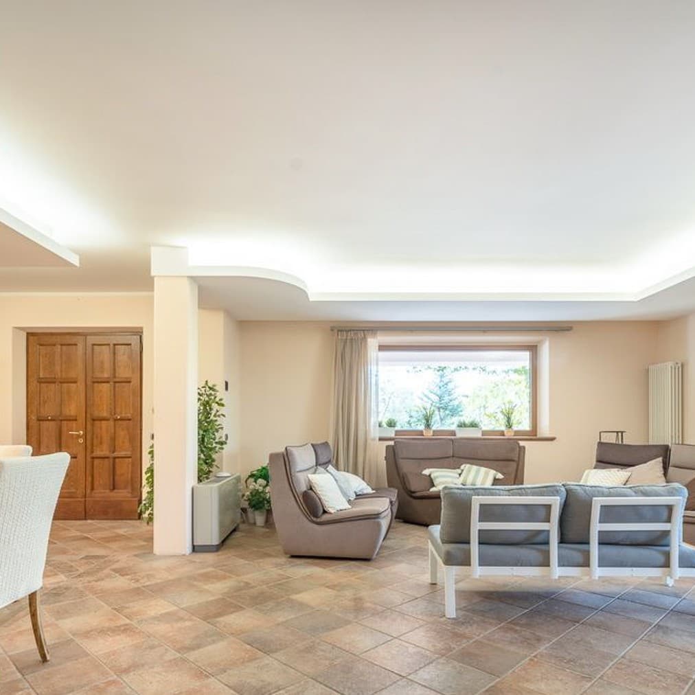 Villa esclusiva tra le colline di Due Santi, Umbria