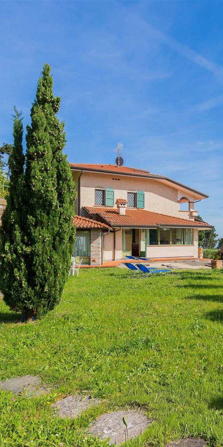 Elegant Villa in Strettoia, Tuscany - 400 Sq. mt.