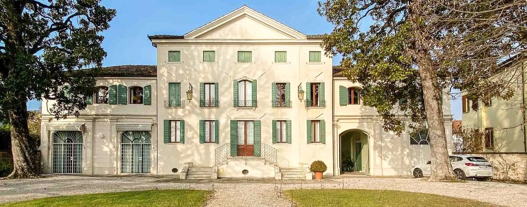 Charming Villa in Dolo, Veneto