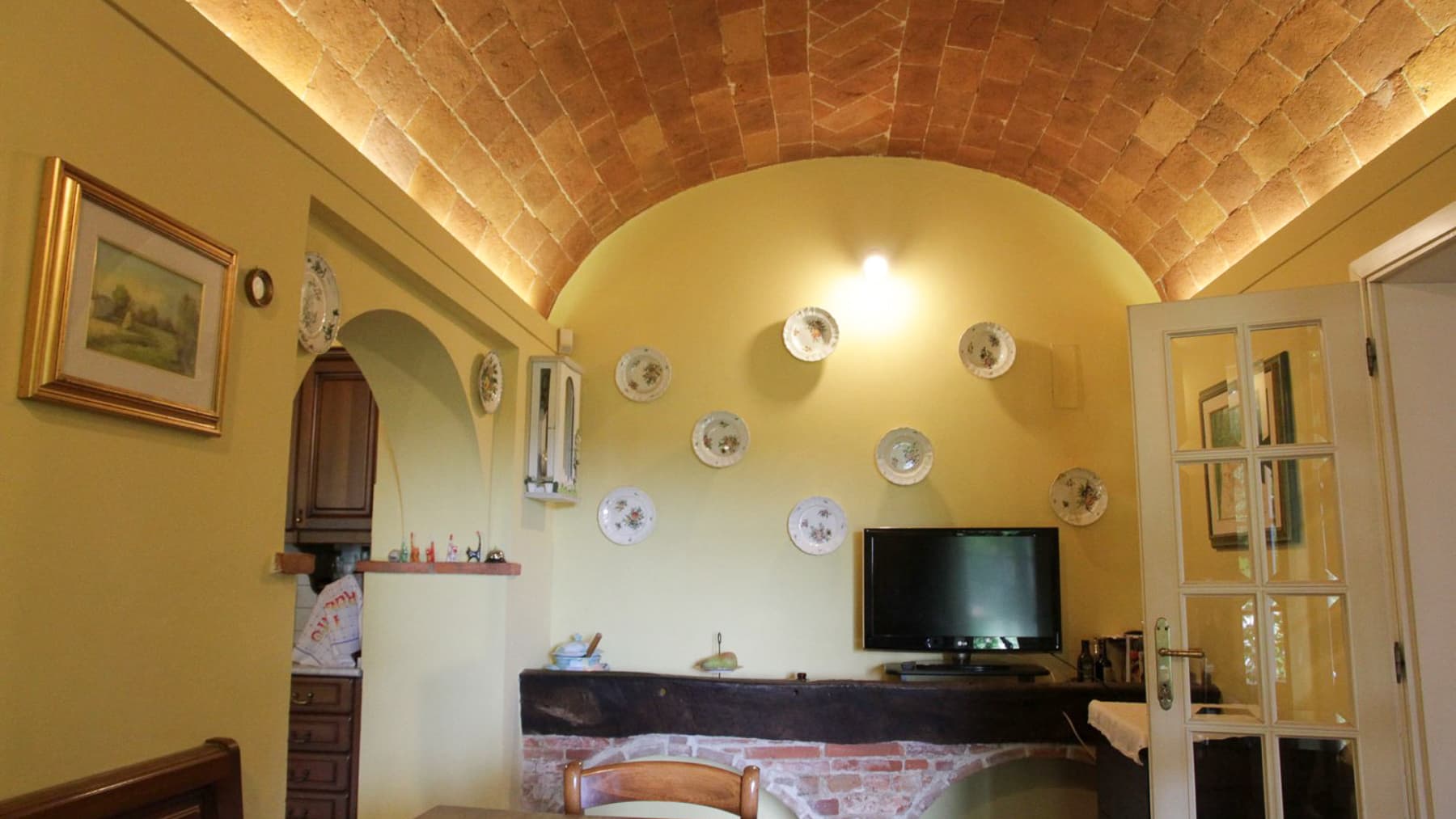 Big Image 24