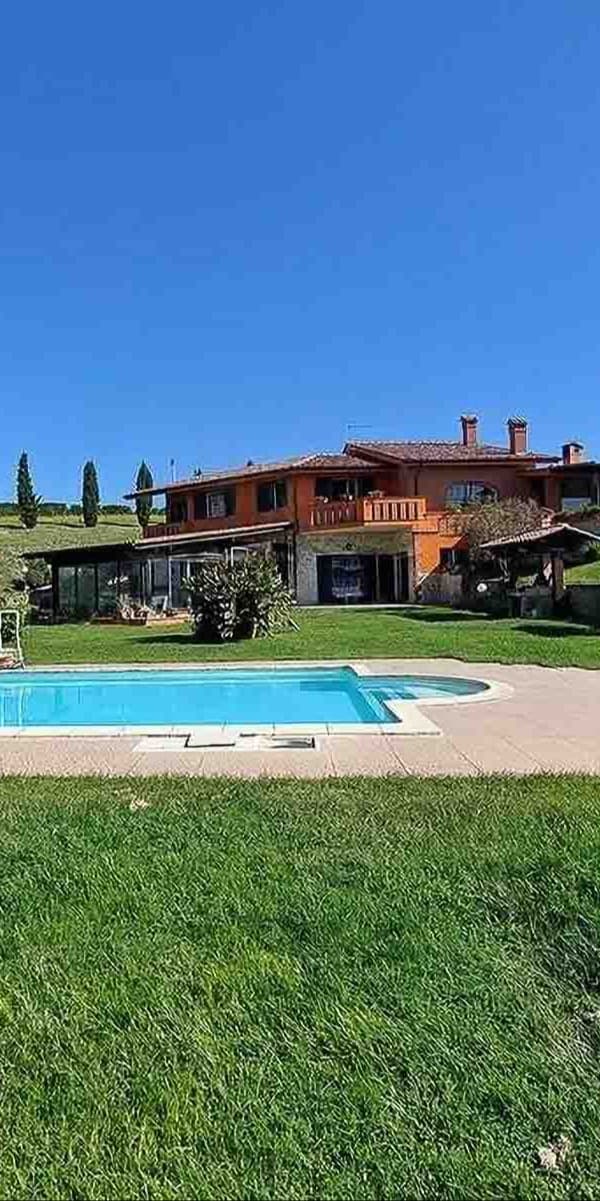 Elegant Villa in Trevignano Romano, Lazio Region