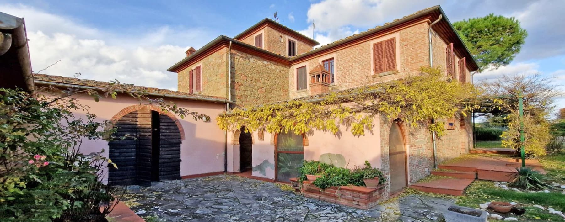Rustic Country House in Foiano della Chiana, Tuscany