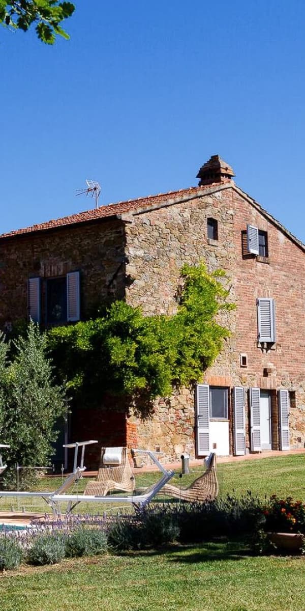 Casale toscano con piscina a Marciano della Chiana