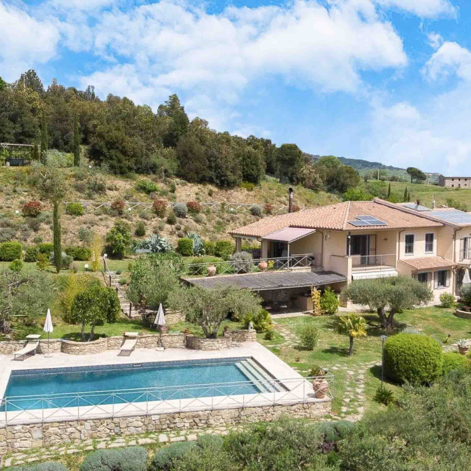 Villa di lusso sul Lago Trasimeno, Umbria, 344 mq