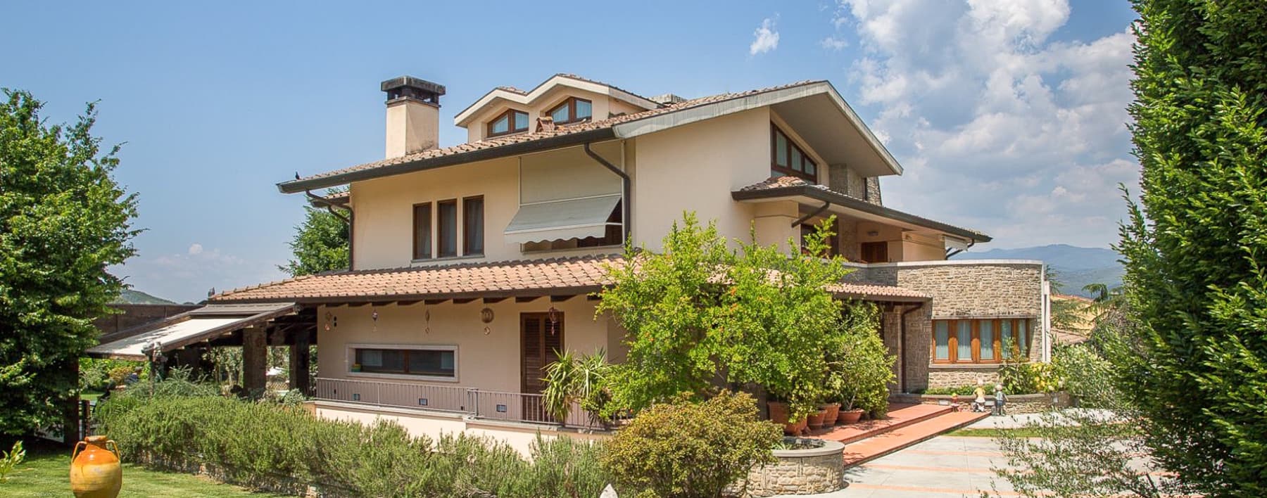 Charming Villa in Arezzo, Tuscany