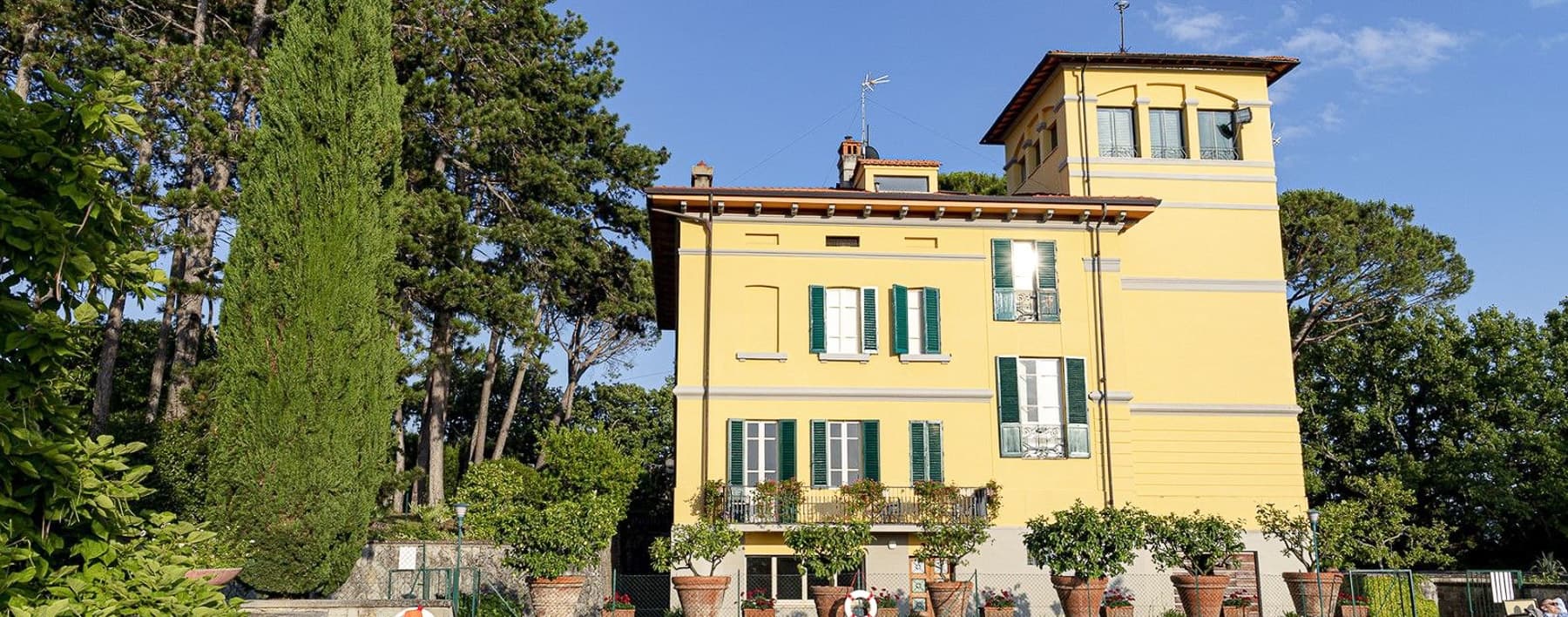 Villa storica con piscina nella campagna di Arezzo