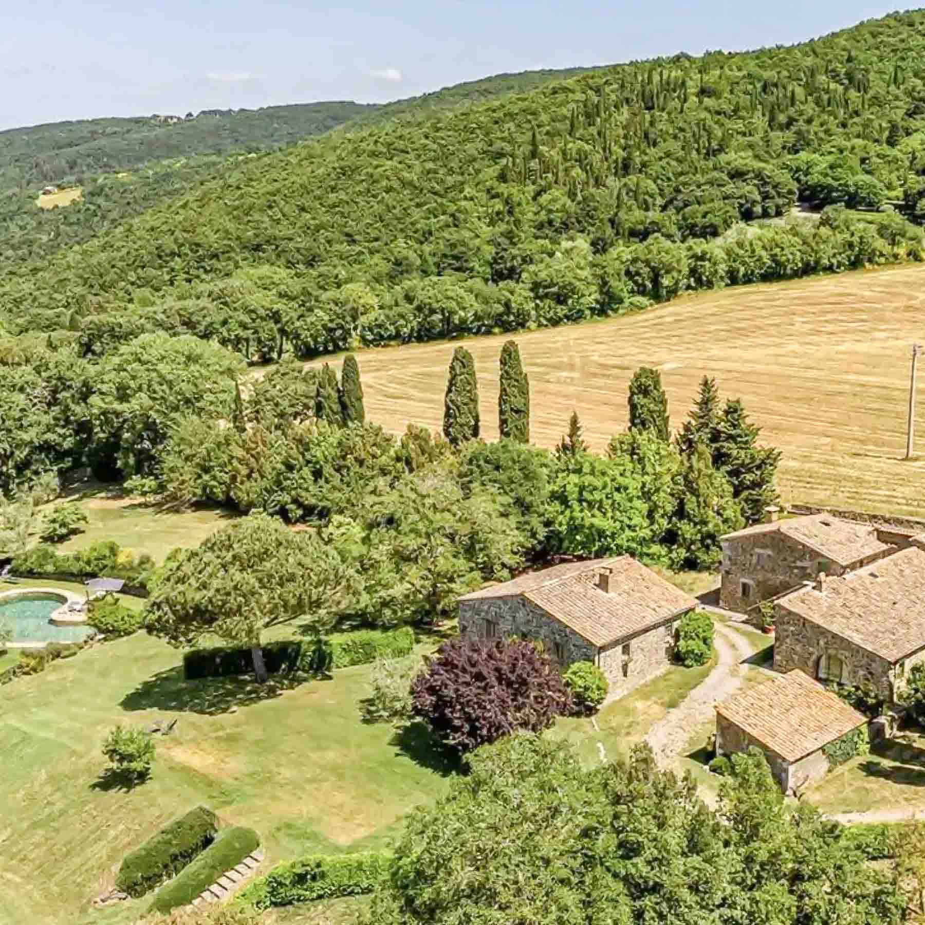 Rustic Country House in Cetona, Tuscany