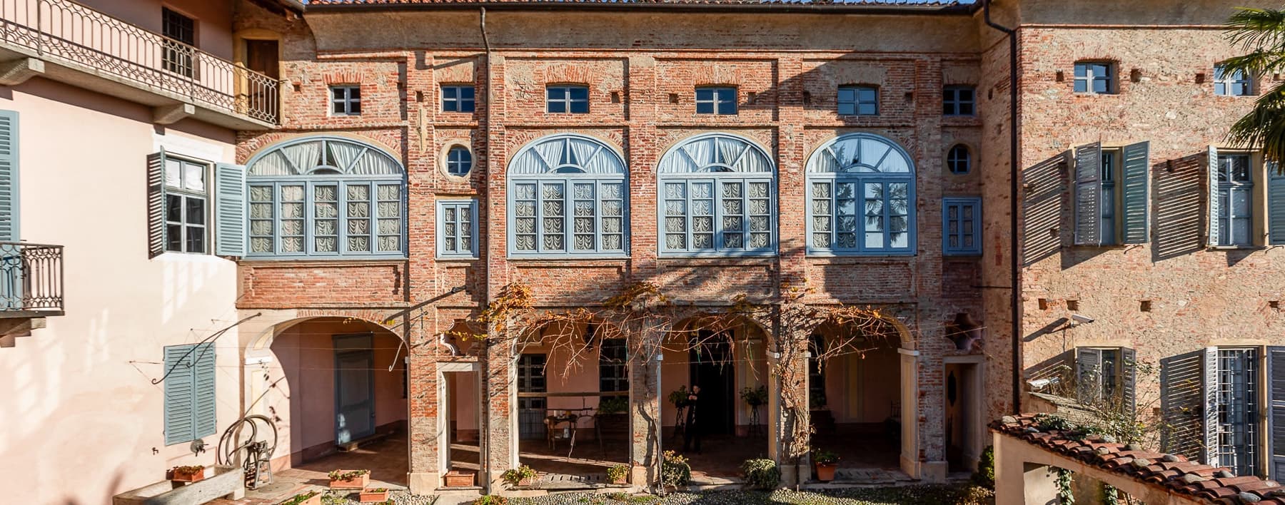 Edificio storico a Romano Canavese, 1880 mq da sogno