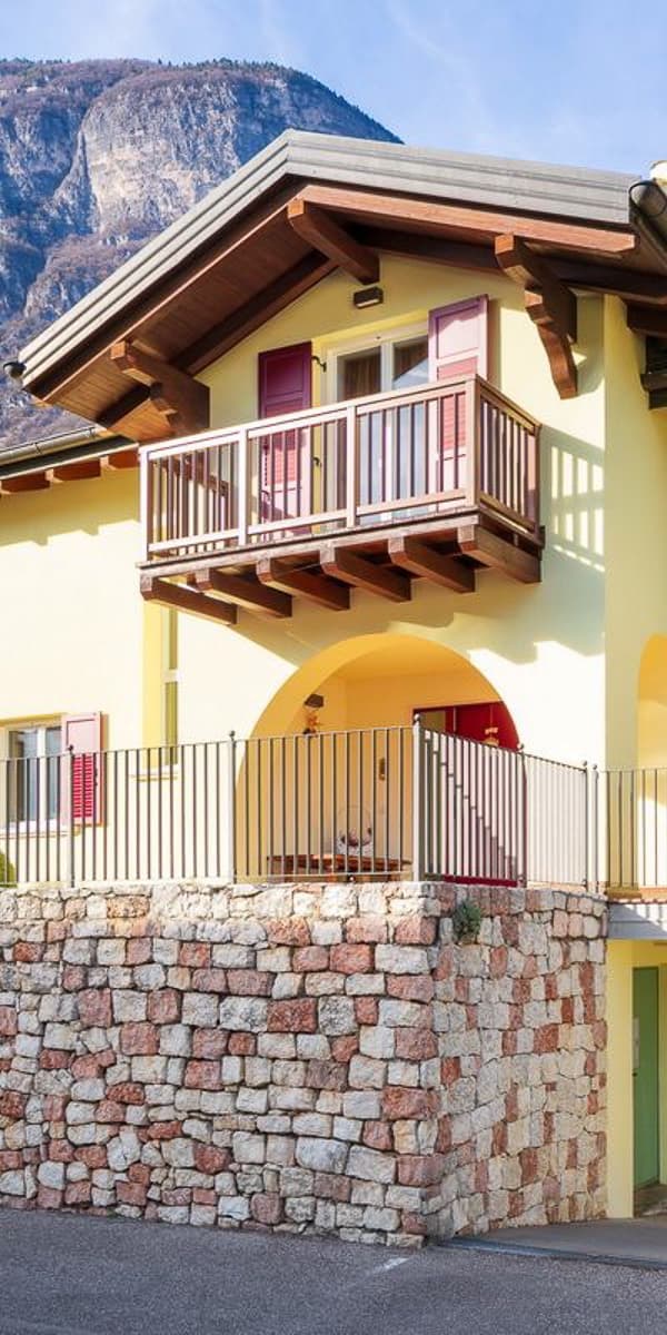 Villa tra i vigneti di Roveré della Luna, Trentino