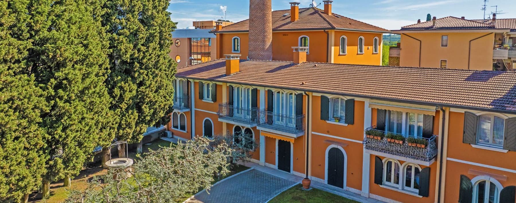 Palace in Castelnuovo del Garda, Lake Garda, Veneto