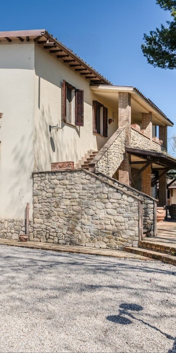 Charming Villa in Spoleto, Heart of Umbria