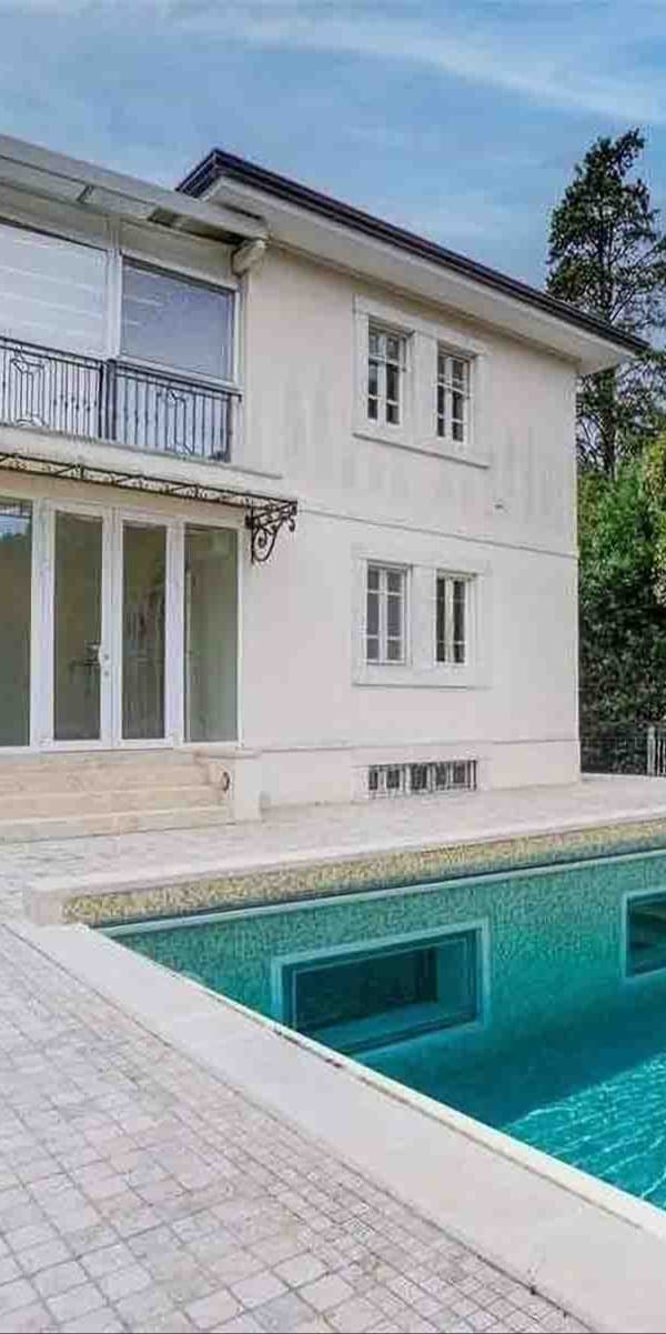 Elegant Villa in Versilia, Camaiore - Tuscany