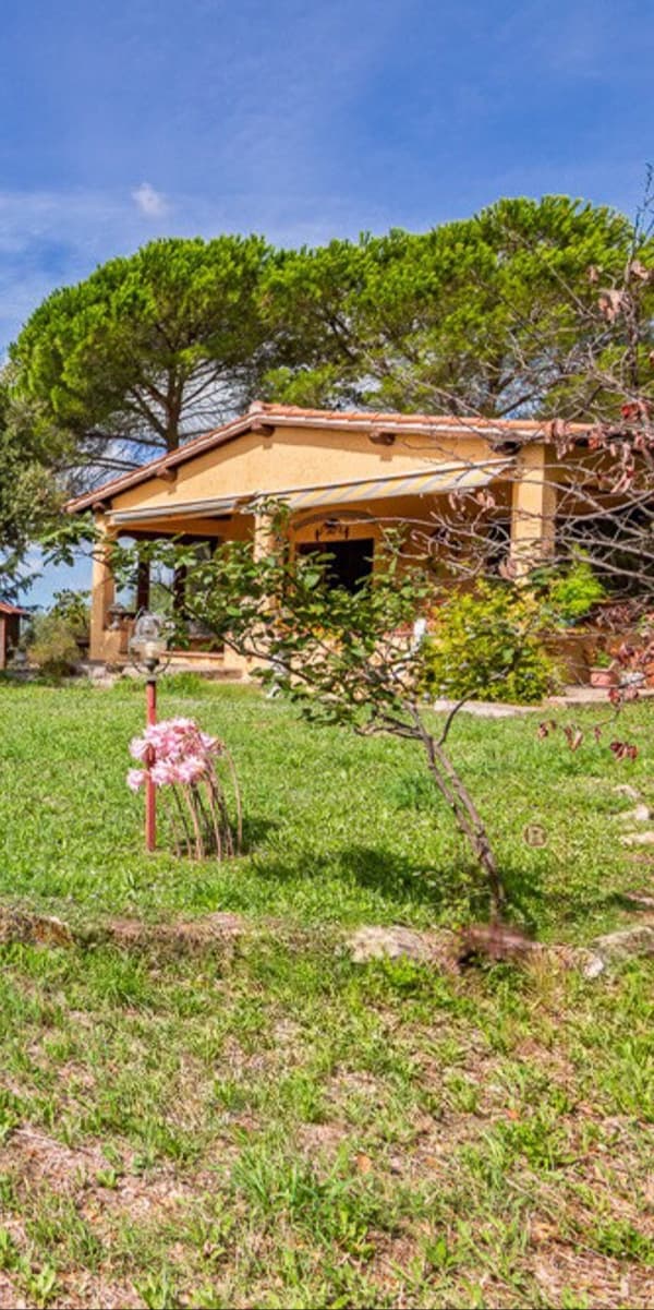 Charming Villa in Magliano, Tuscany