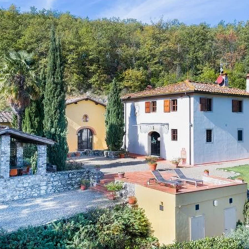 Villa storica nei colli del Chianti, Toscana