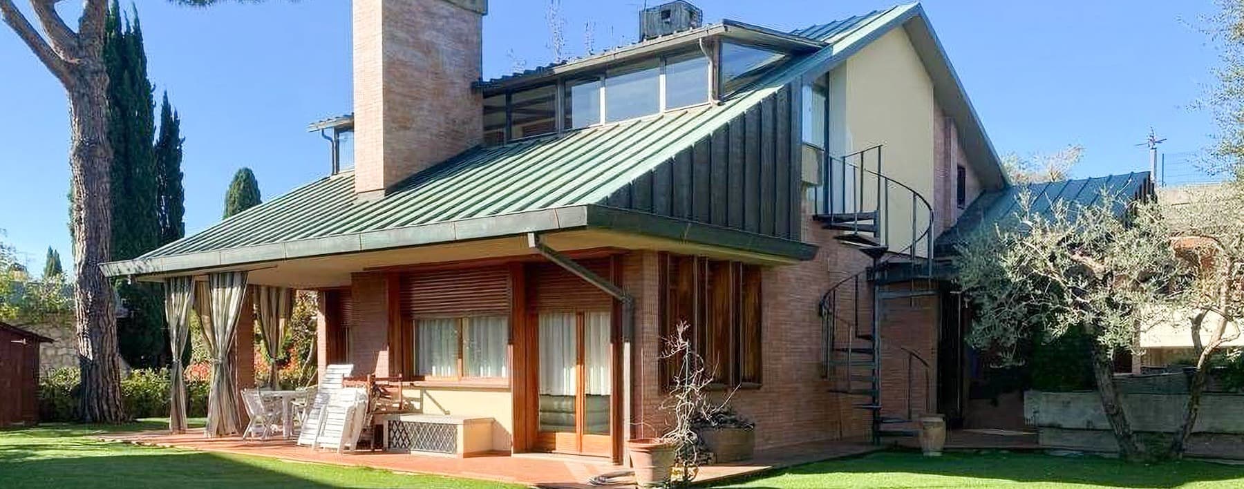 Villa indipendente tra le colline di Firenze