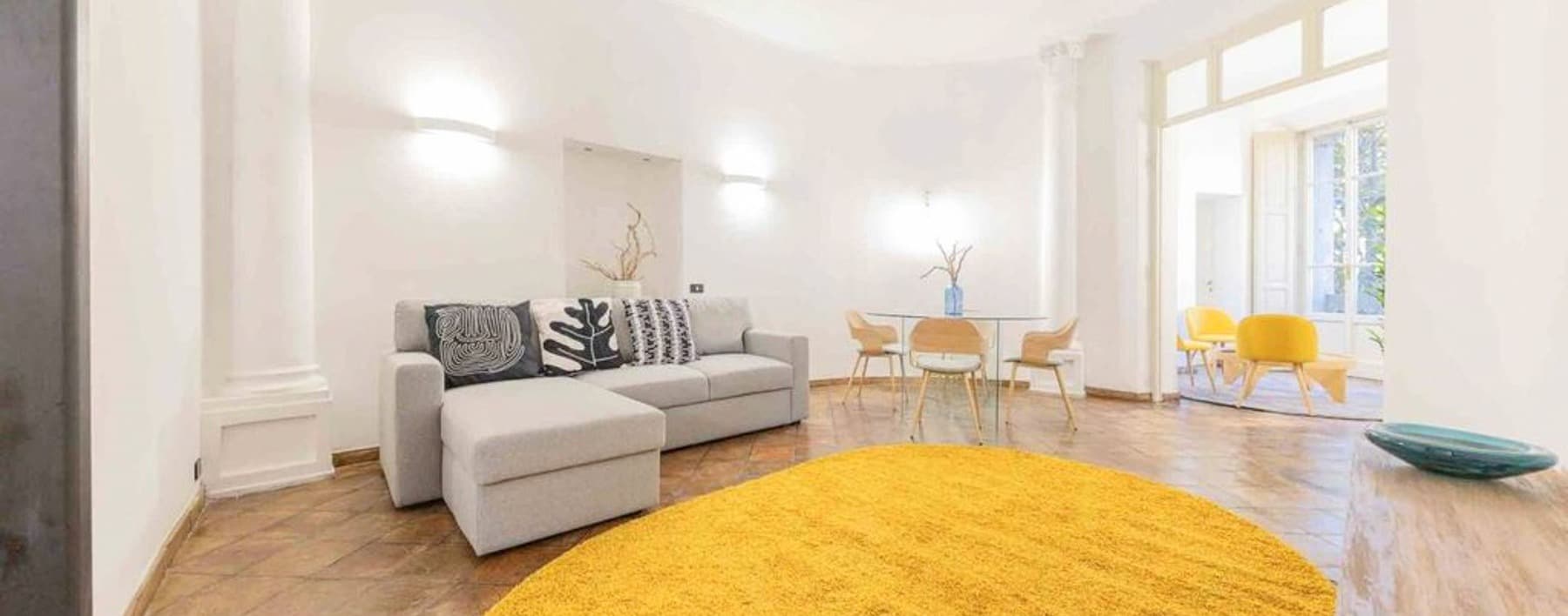 Appartamento elegante 190mq nel cuore di Roma Monti