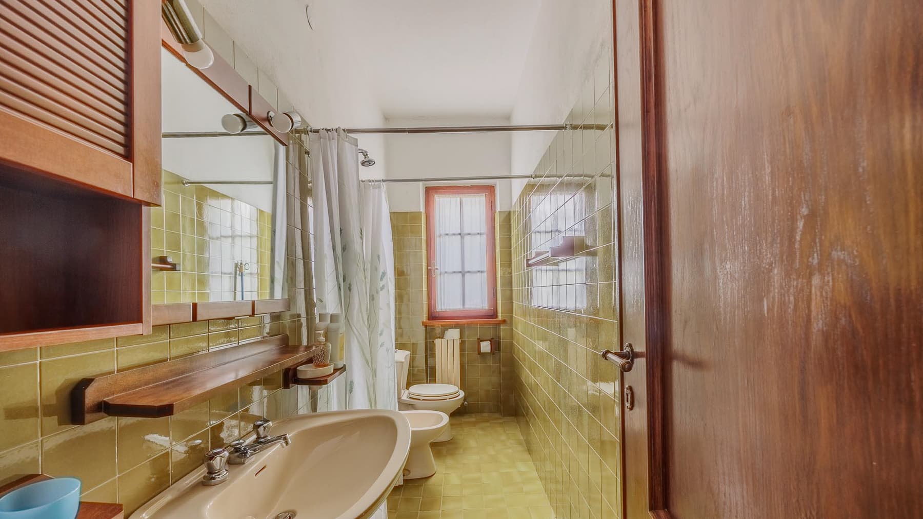 Big Image 23