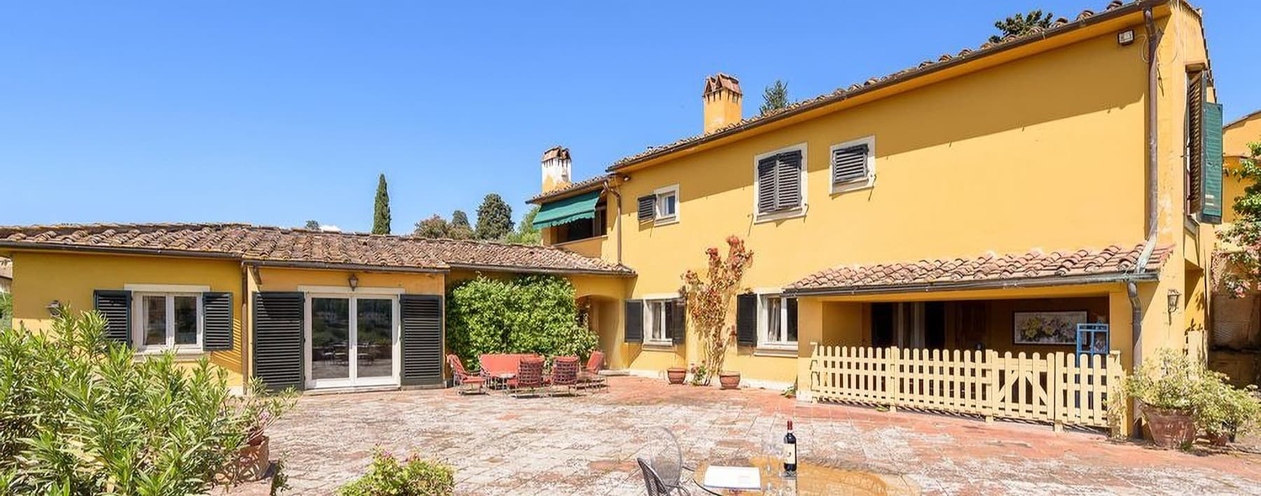 Villa esclusiva con vista su Firenze e colline verdi