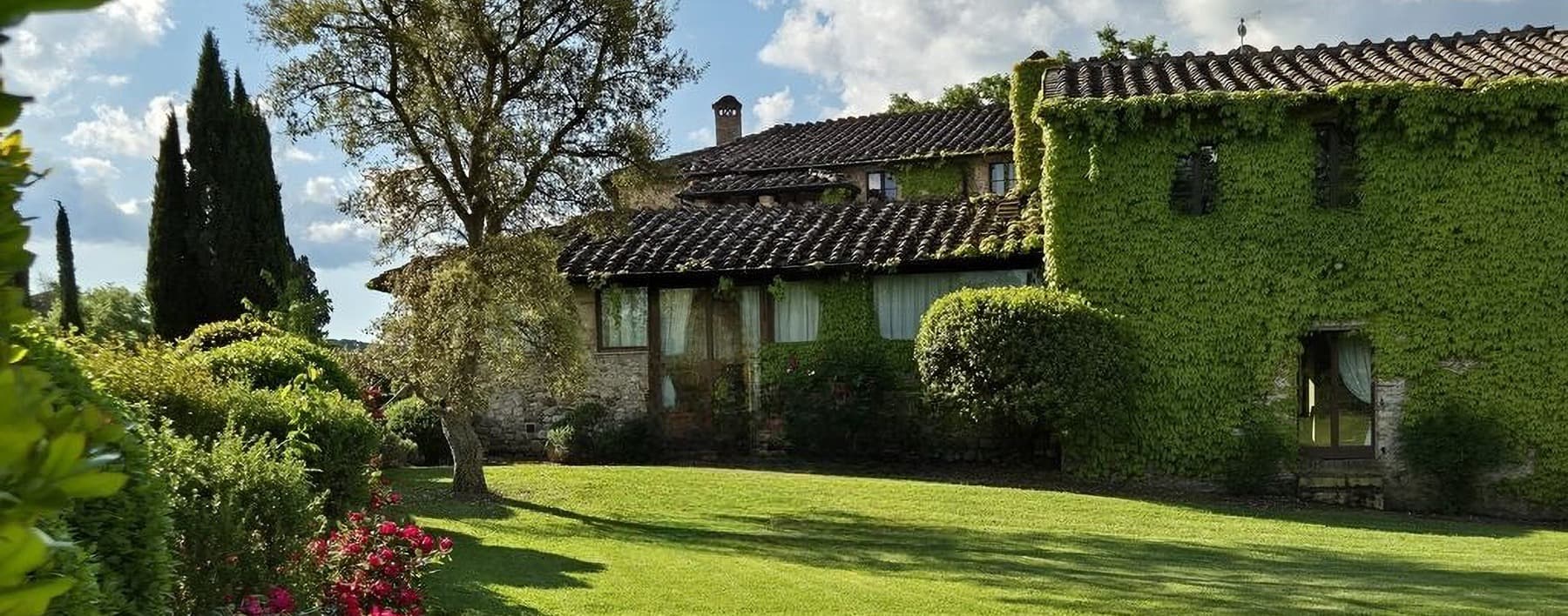 Villa con piscina a Chiusdino, cuore della Toscana