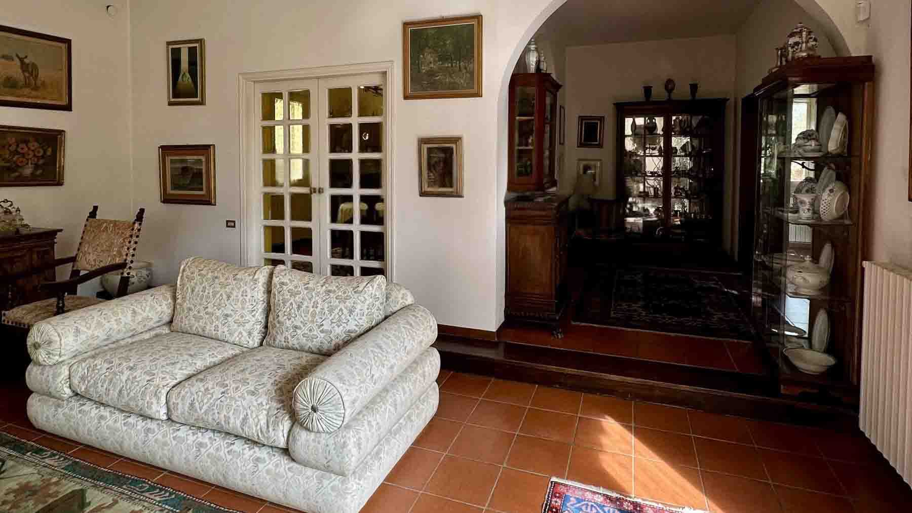 Big Image 1