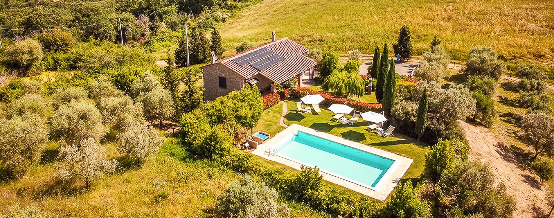 Casale con Piscina e Uliveto nella Toscana di Volterra