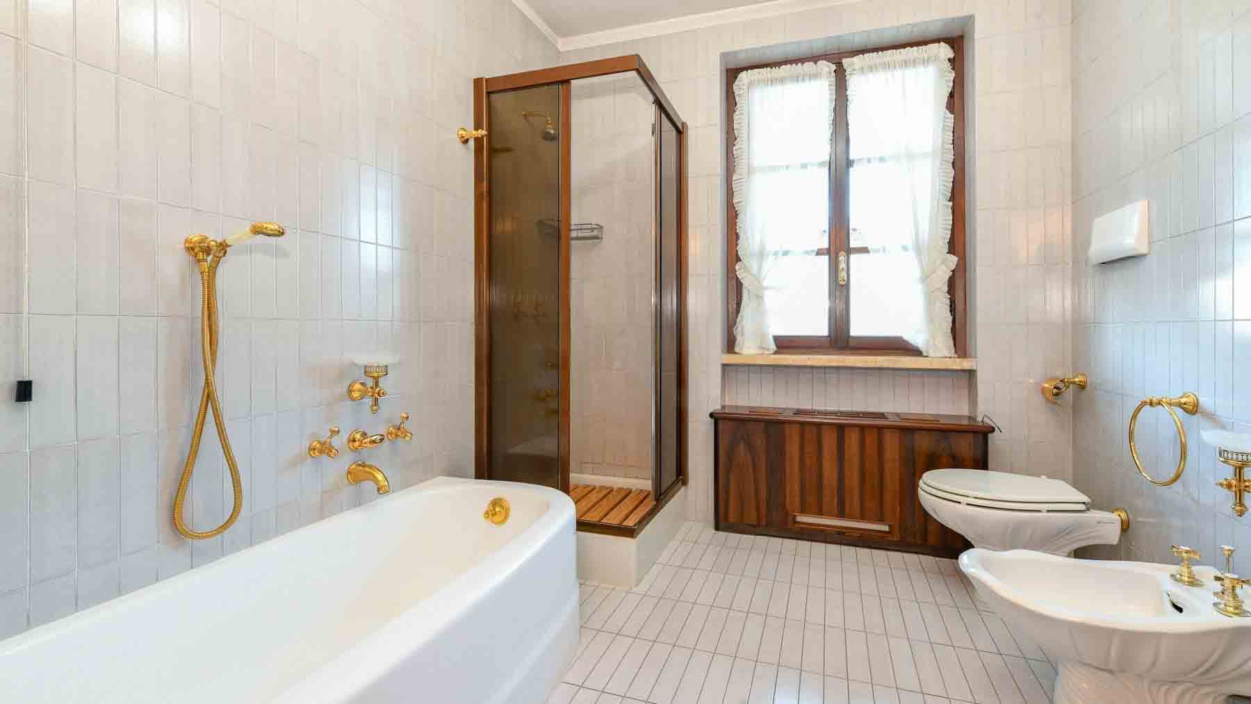Big Image 11