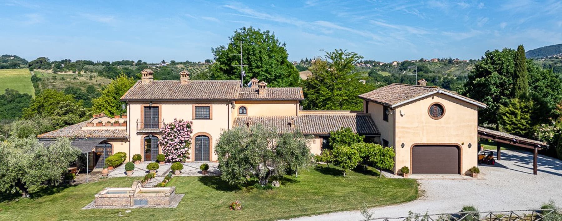 Villa esclusiva con piscina a Torri in Sabina