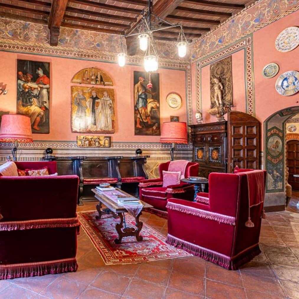 Castello storico a Bucine nel cuore del Chianti Toscano