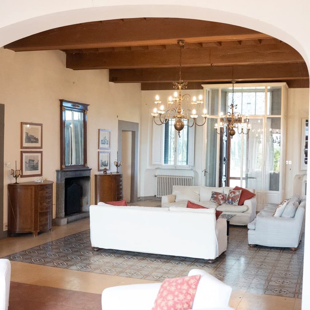 Spacious Villa in Castelfranco di Sotto, Tuscany