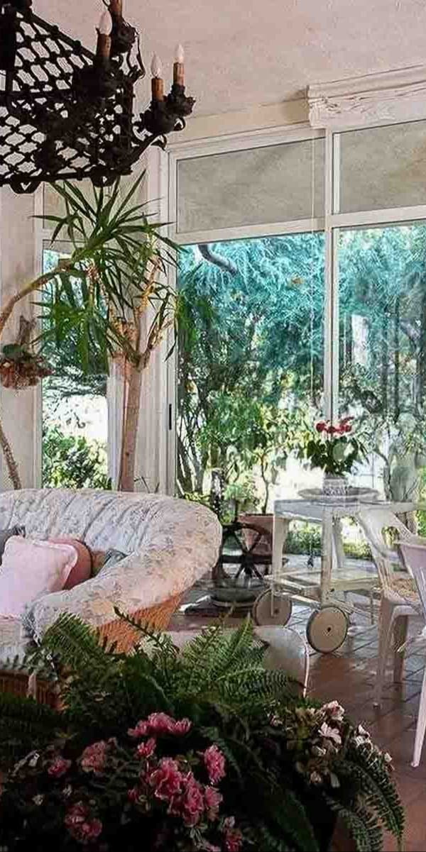 Villa immersa nel verde a Cervia, 450 mq di lusso