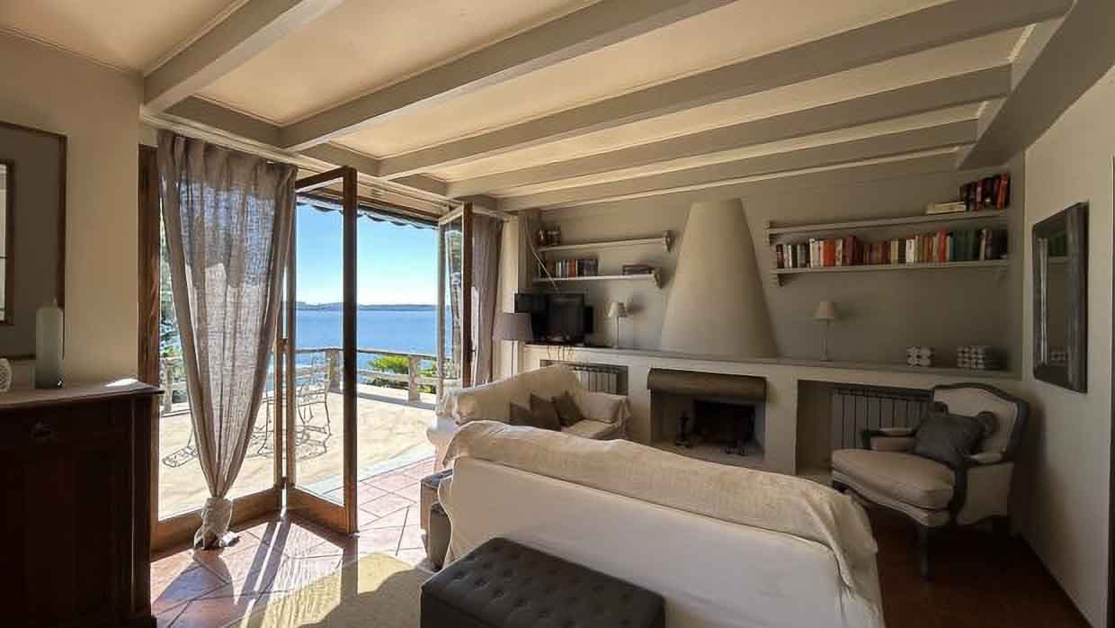 Charming Villa Overlooking Lago Maggiore, Belgirate