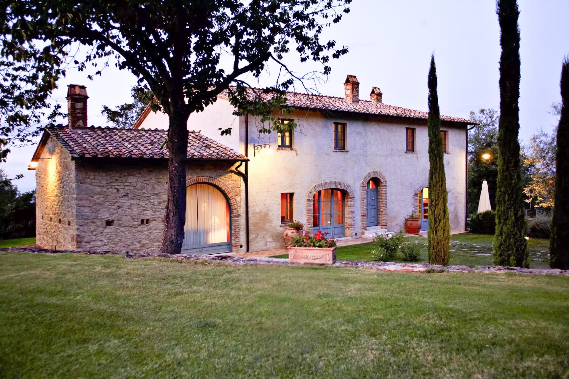 Rustic Country House in Charming Cetona, Tuscany