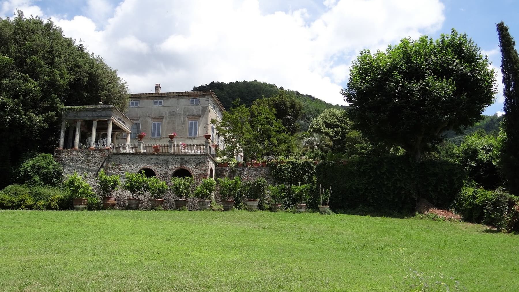 Charming Villa in Lucca, Tuscany