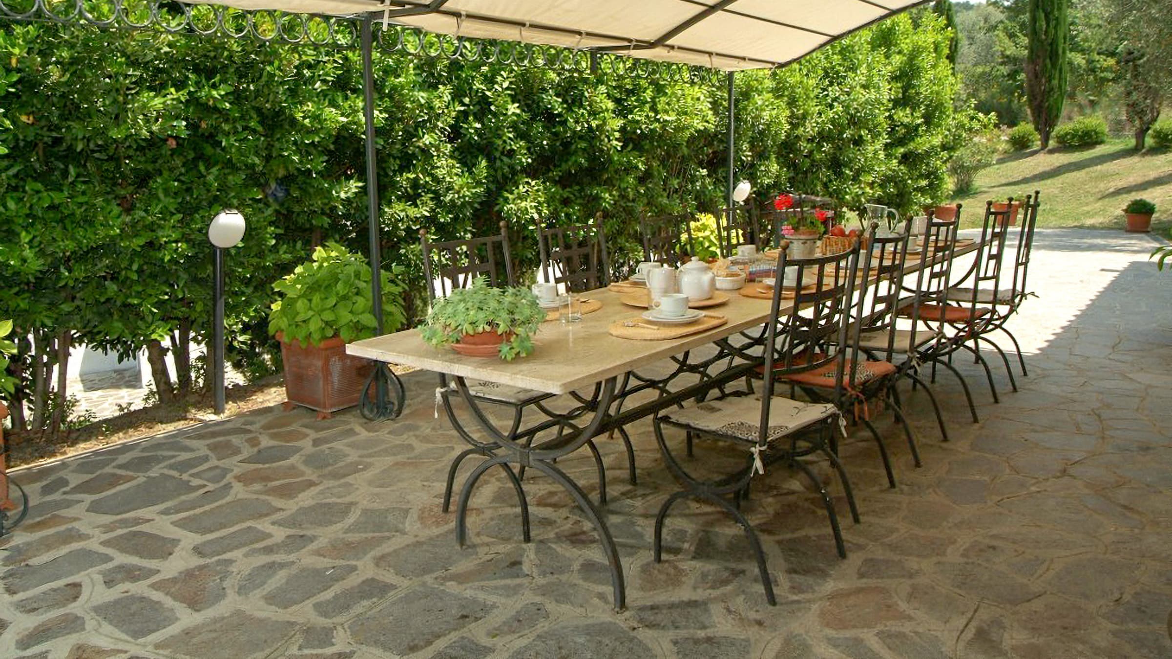 Spacious Detached House in Seggiano, Tuscany
