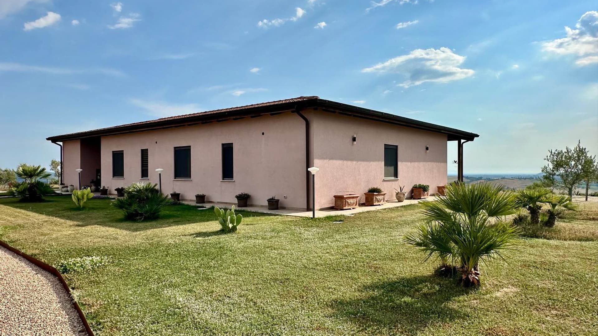 Stunning Villa in Magliano, Tuscany Countryside