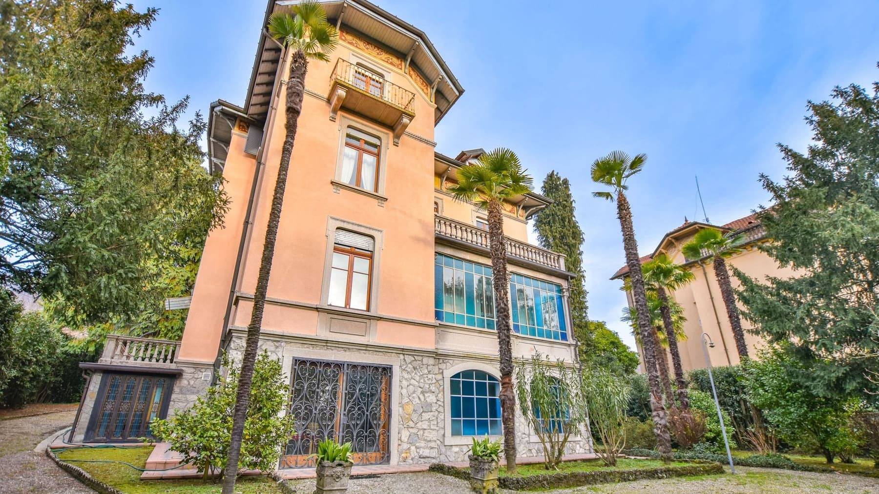 Charming Villa in Gavirate, Lombardy
