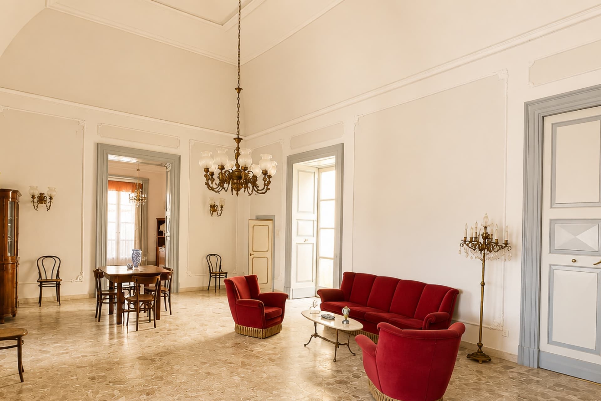 Palazzo storico fronte mare nel cuore di Gallipoli