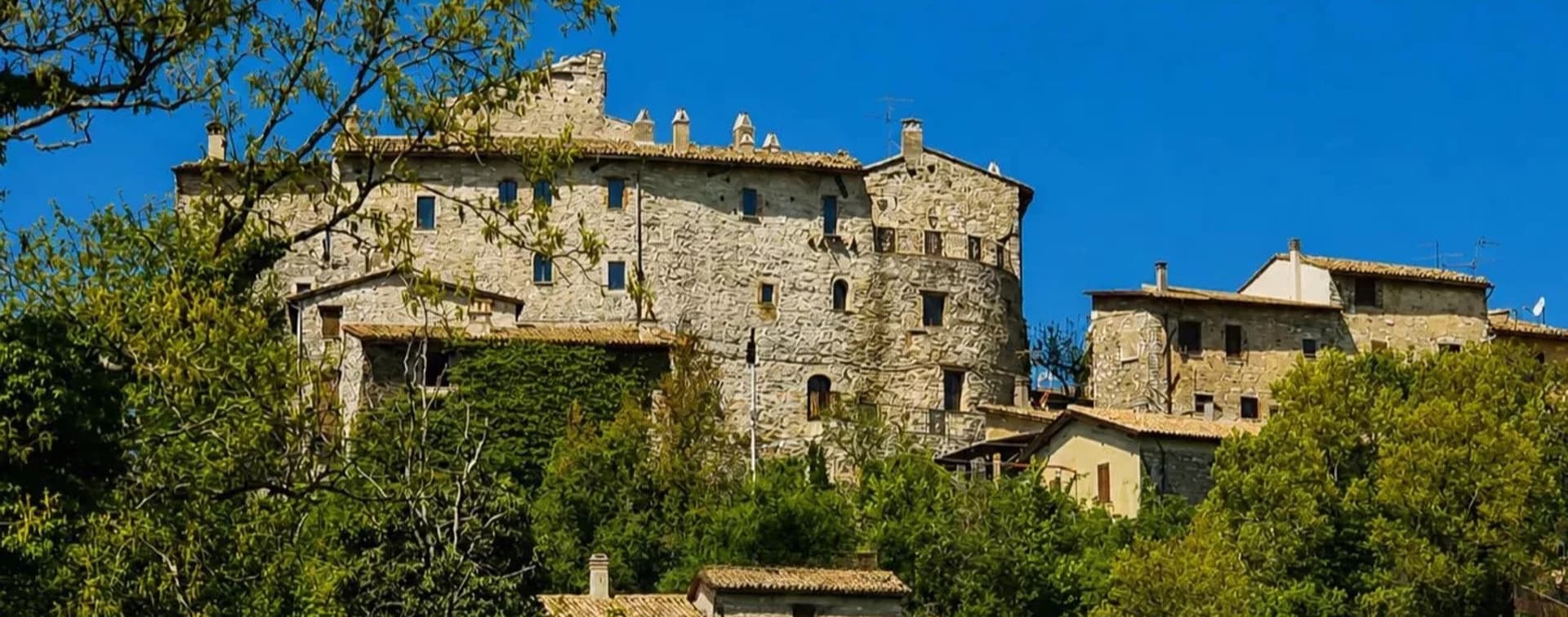 Castello di Charme a Montebibico, Umbria