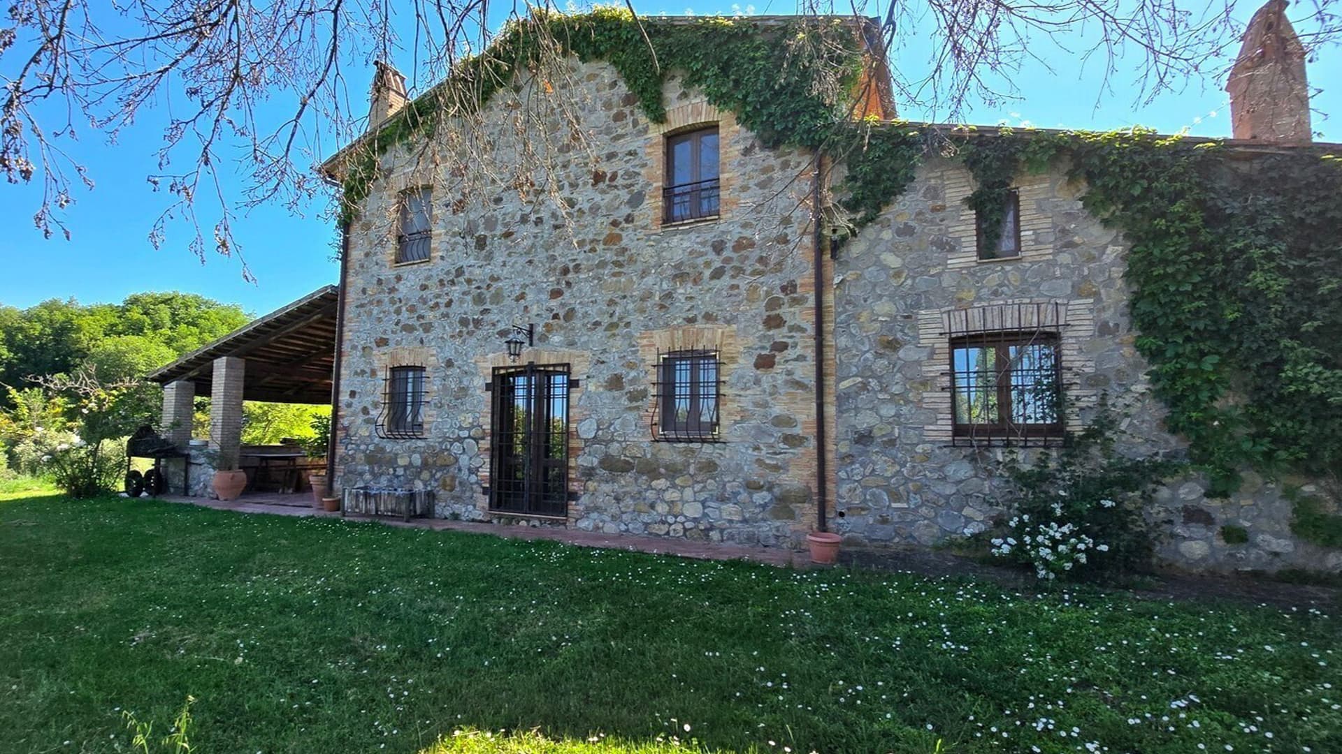 Rustic Country House in Charming Umbria, Castel Viscardo