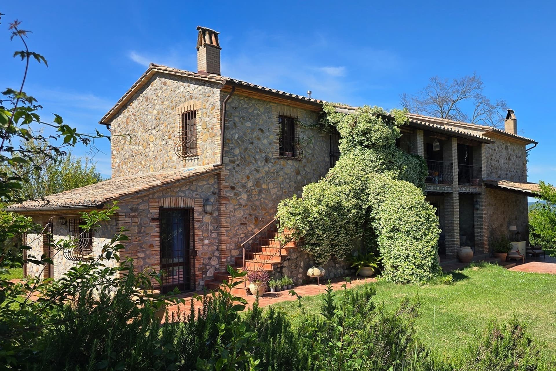 Rustic Country House in Charming Umbria, Castel Viscardo
