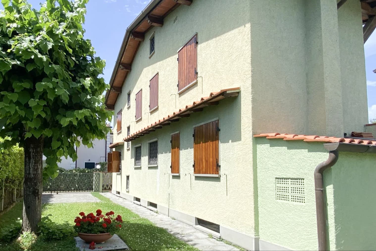 Casa indipendente a Forte dei Marmi, Toscana