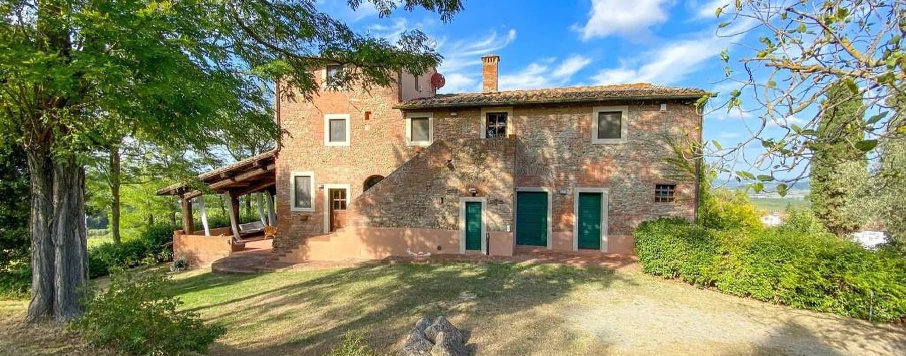 Casale spazioso con terrazzo a Selvatelle, Toscana