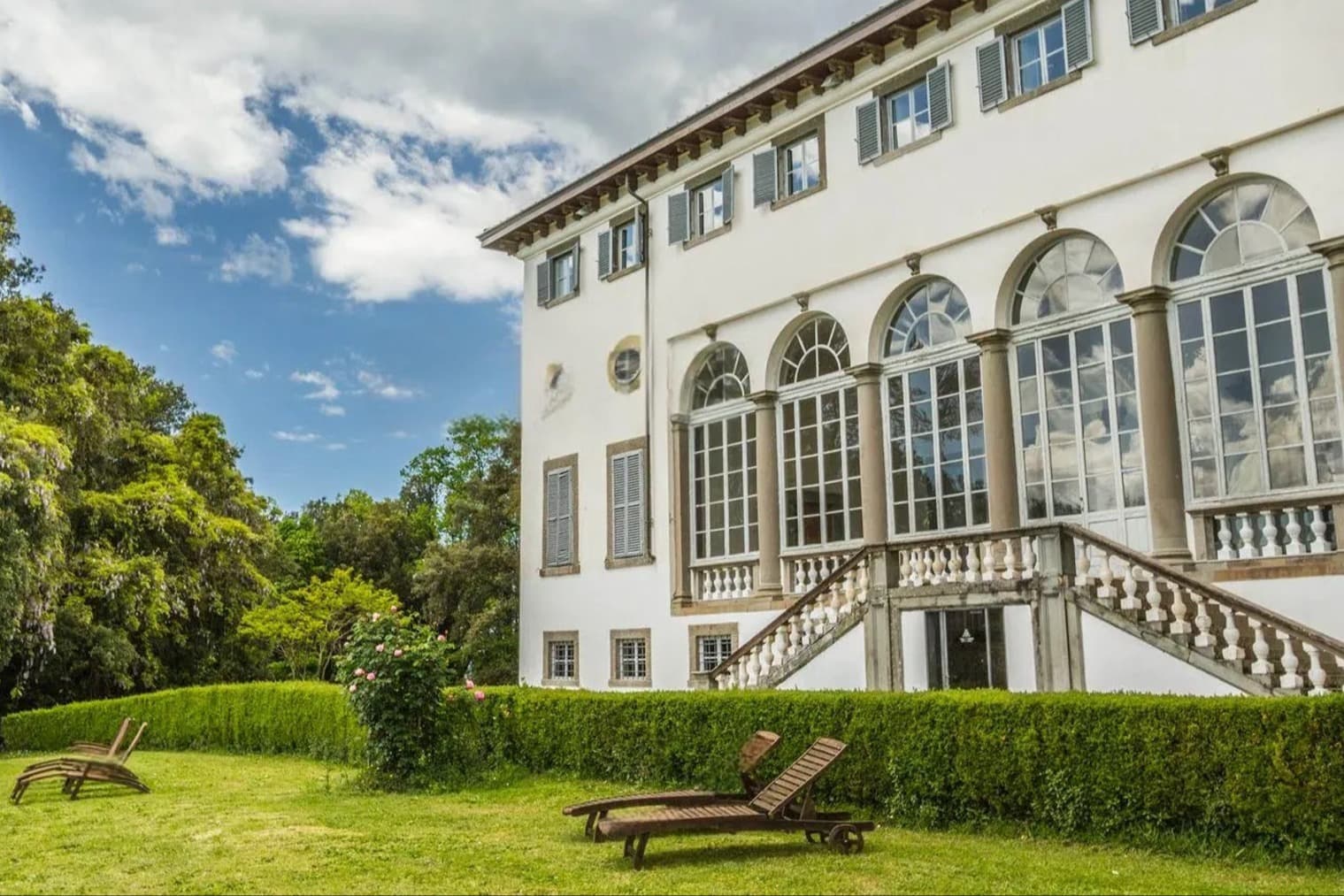 Elegant Villa with Pool in Matraia, Tuscany