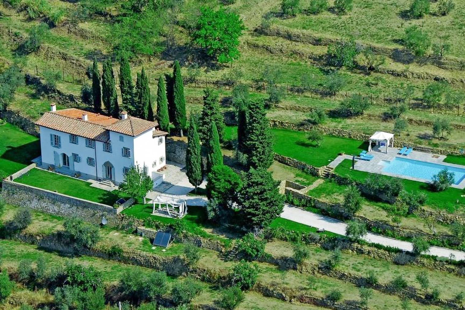 Casale con giardino privato a Castelfranco Piandiscò, Toscana