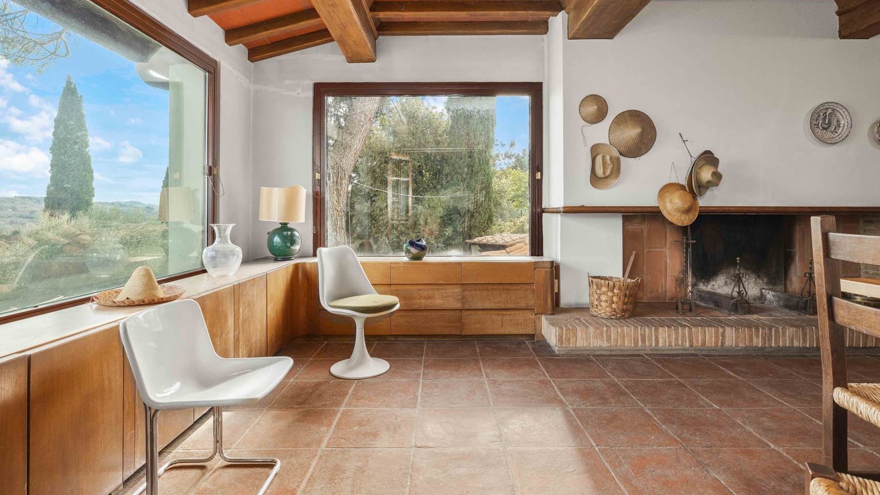 Villa ampia con giardino a Firenze, 420 mq di comfort